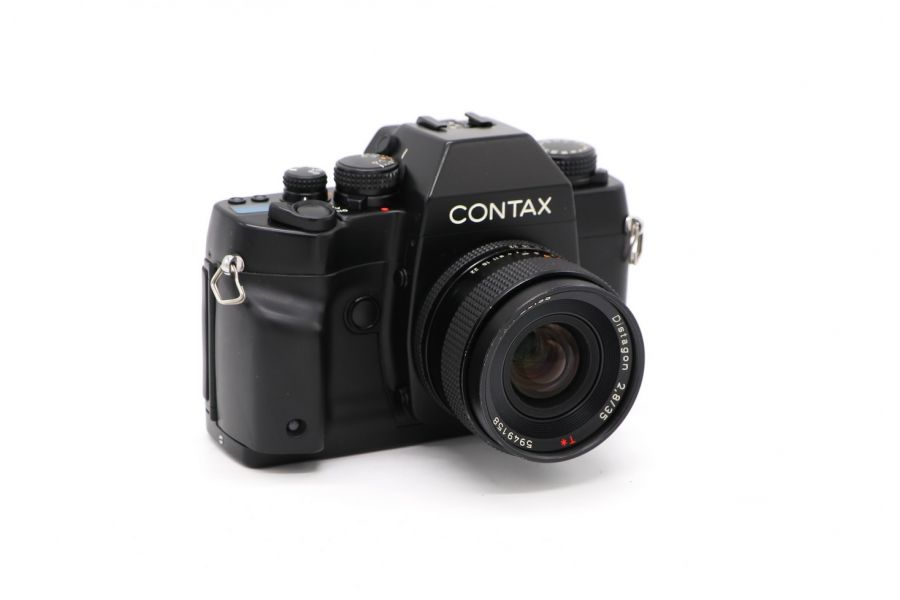 Contax RX II + Distagon T 2.8/35mm Carl Zeiss