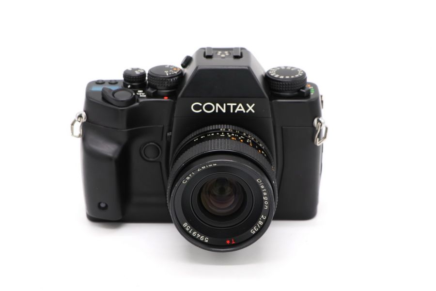 Contax RX II + Distagon T 2.8/35mm Carl Zeiss