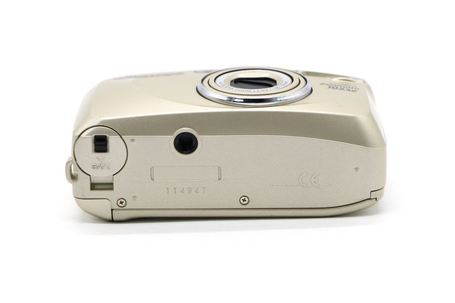 Yashica Zoomate 105SE