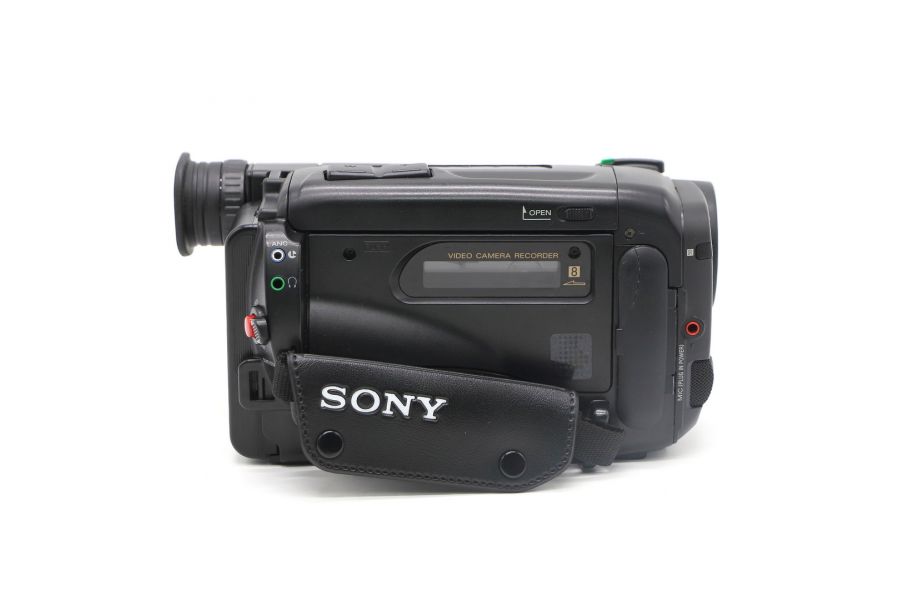 Видеокамера Sony CСD-TR480E