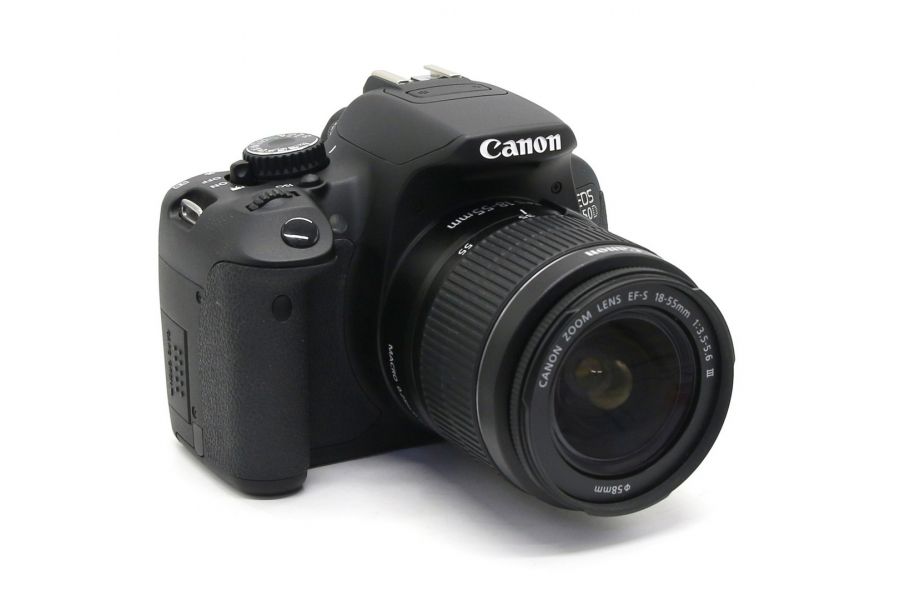 Canon EOS 650D kit (пробег 595 кадров)
