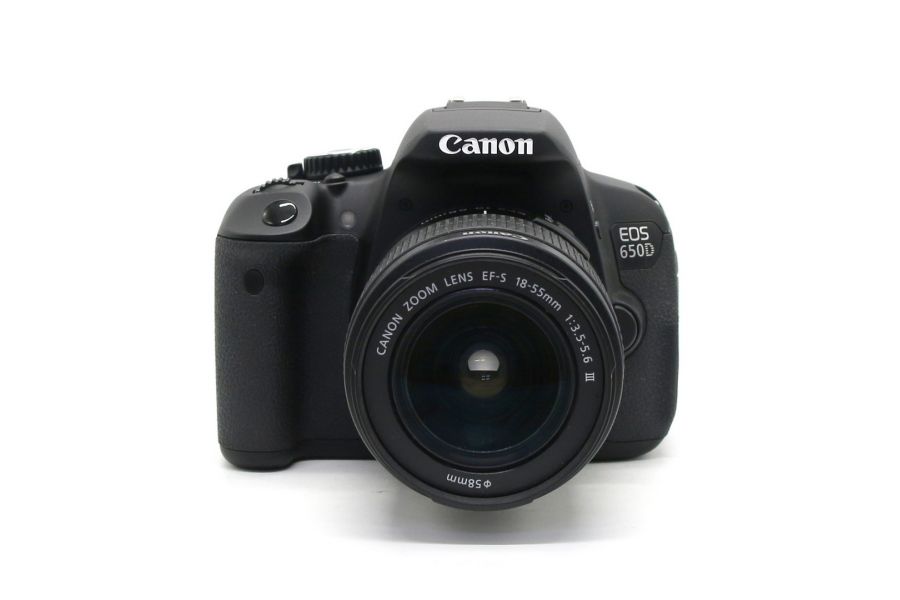 Canon EOS 650D kit (пробег 595 кадров)