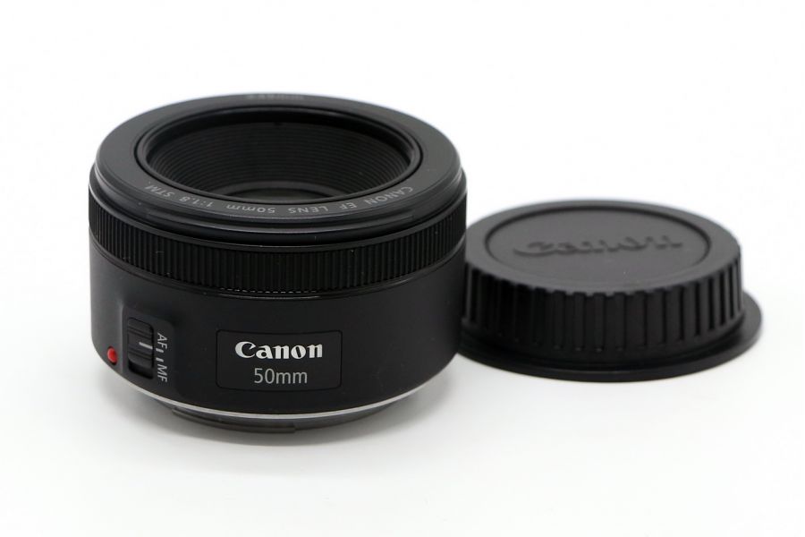 Canon EF 50mm f/1.8 STM отличный