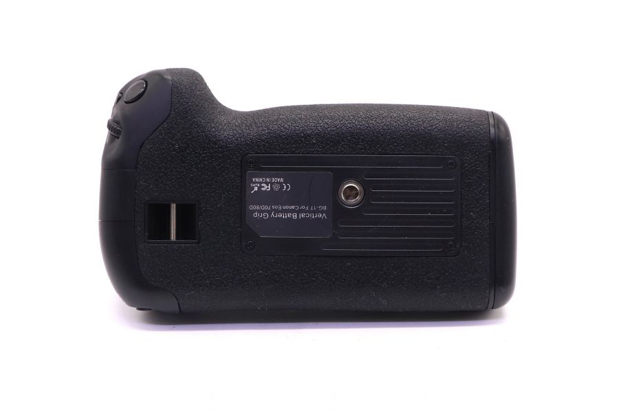 Батарейная ручка Canon 80D в упаковке