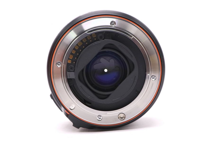 Sony 50mm f/2.8 Macro в упаковке