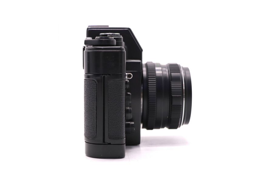 Фотокамера Зенит 19 + Гелиос-44М-6 (СССР, 1981)