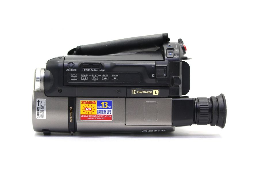 Видеокамера Sony CCD-TRV46E в упаковке