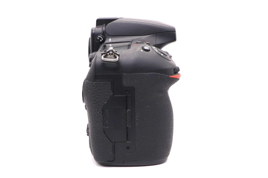 Nikon D810 body в упаковке (пробег 24620 кадров)