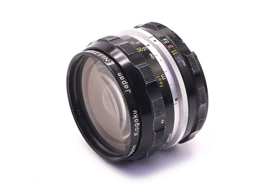 Nikon 28mm f/3.5 Nikkor-H Auto Ai Nippon Kogaku