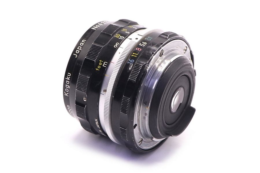 Nikon 28mm f/3.5 Nikkor-H Auto Ai Nippon Kogaku