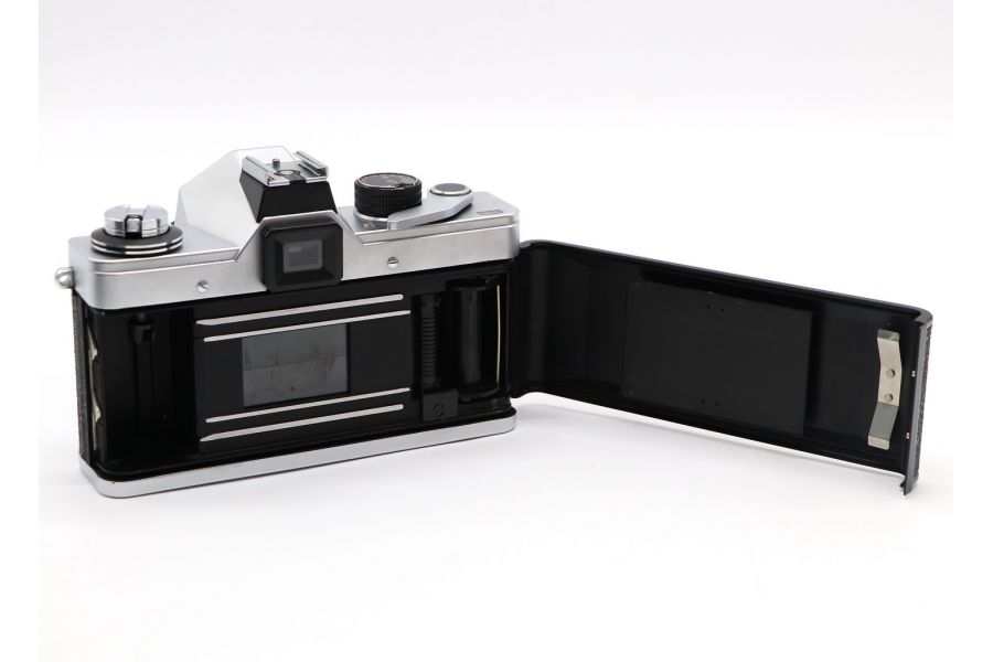 Винтажная камера Praktica L + Pancolar 1.8/50mm