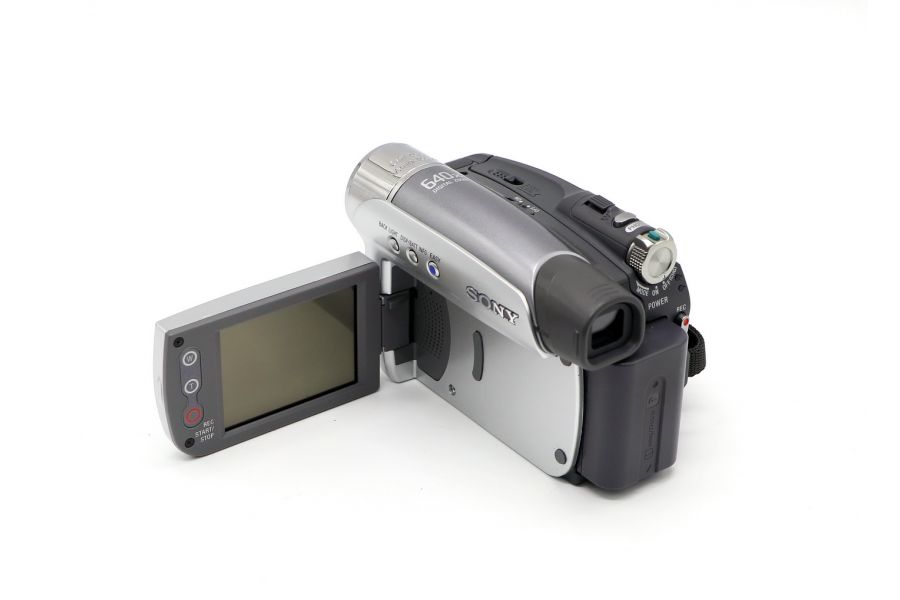 Видеокамера Sony DCR-HC23E