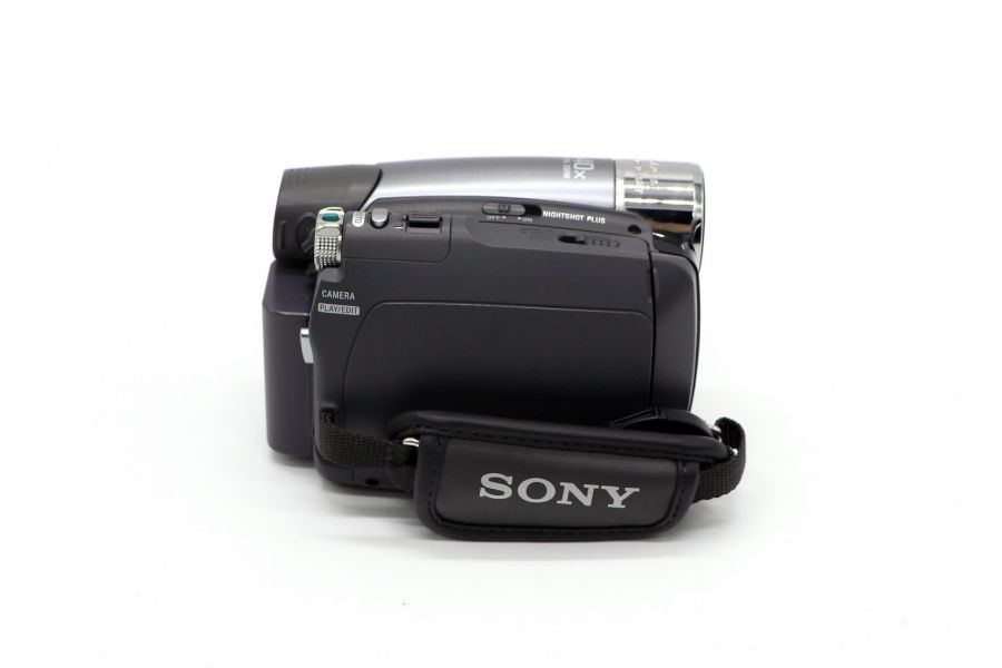 Видеокамера Sony DCR-HC23E