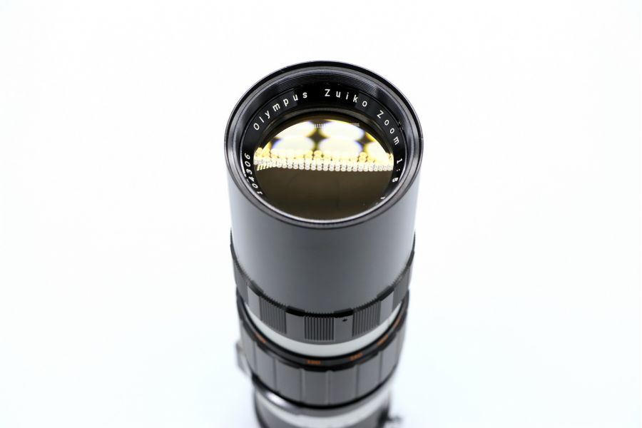 Olympus Zuiko Zoom 100-200mm f/5