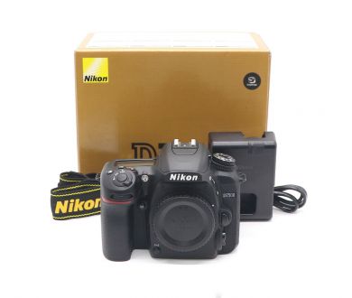 Nikon D7500 body в упаковке (пробег 1460 кадров)