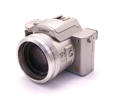 Panasonic Lumix DMC-FZ10 silver