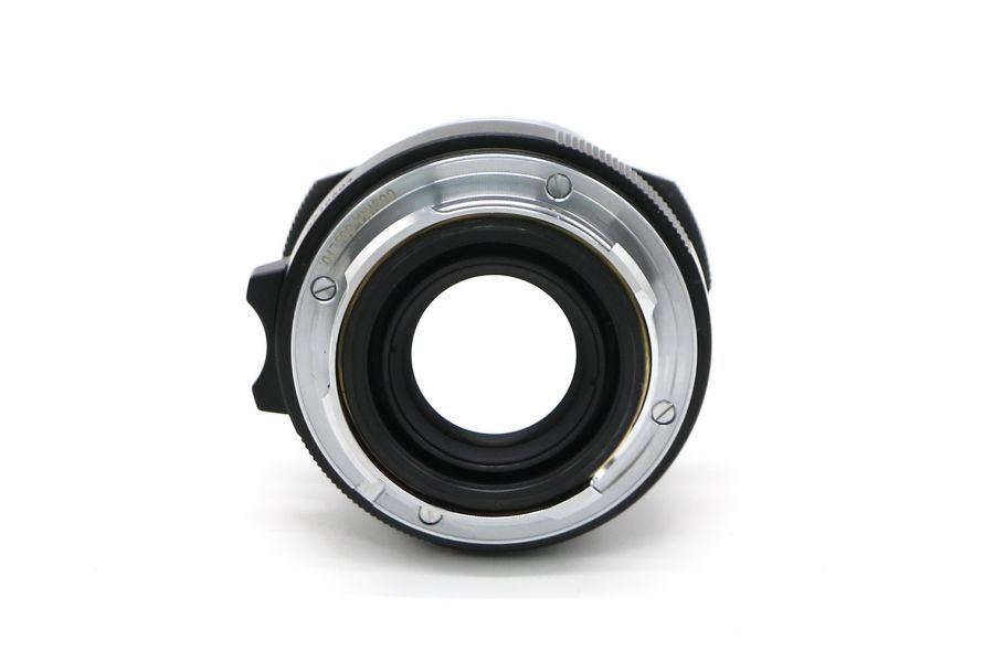 Voigtlander Nokton 40mm f/1.4 Leica-M