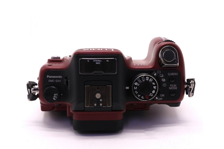 Panasonic Lumix DMC-GH1 body (пробег 6165 кадров)