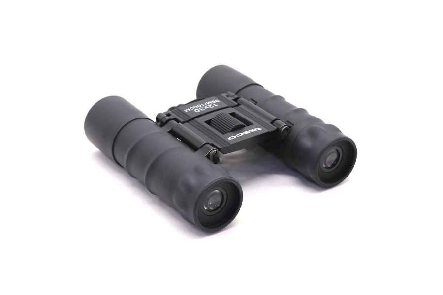 Бинокль Tasco 12x30