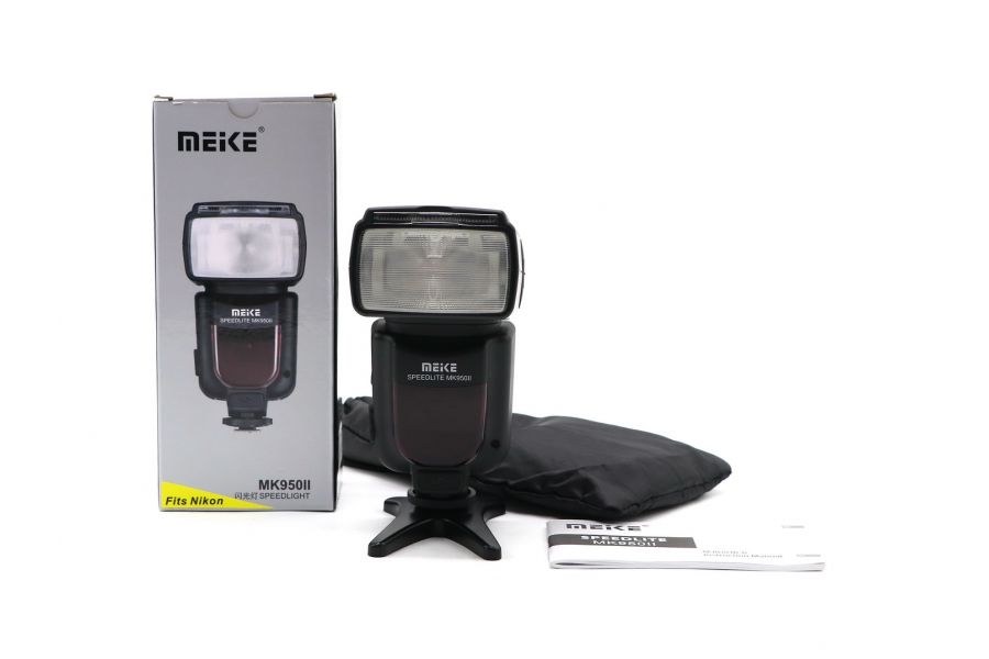 Фотовспышка Meike Speedlite MK-950 II в упаковке