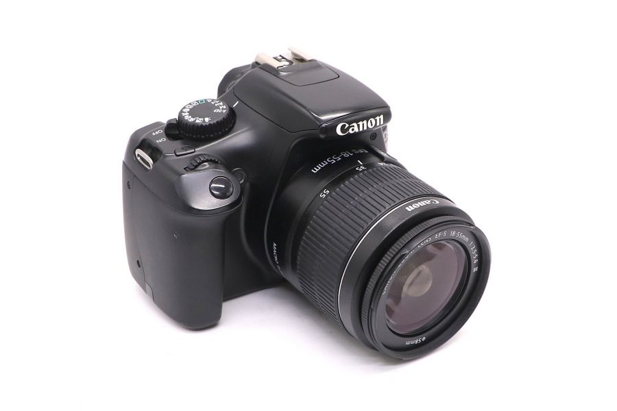 Canon EOS 1100D kit (пробег 6950 кадров)