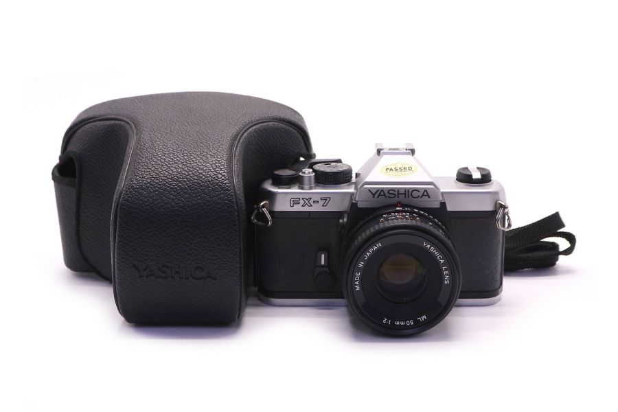 Yashica FX-7 kit