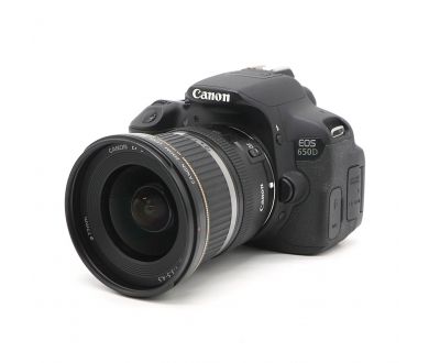 Canon EOS 650D kit 10-22mm f/3.5-4.5 USM