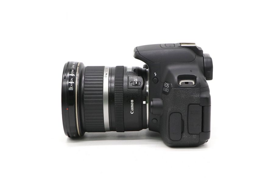 Canon EOS 650D kit 10-22mm f/3.5-4.5 USM