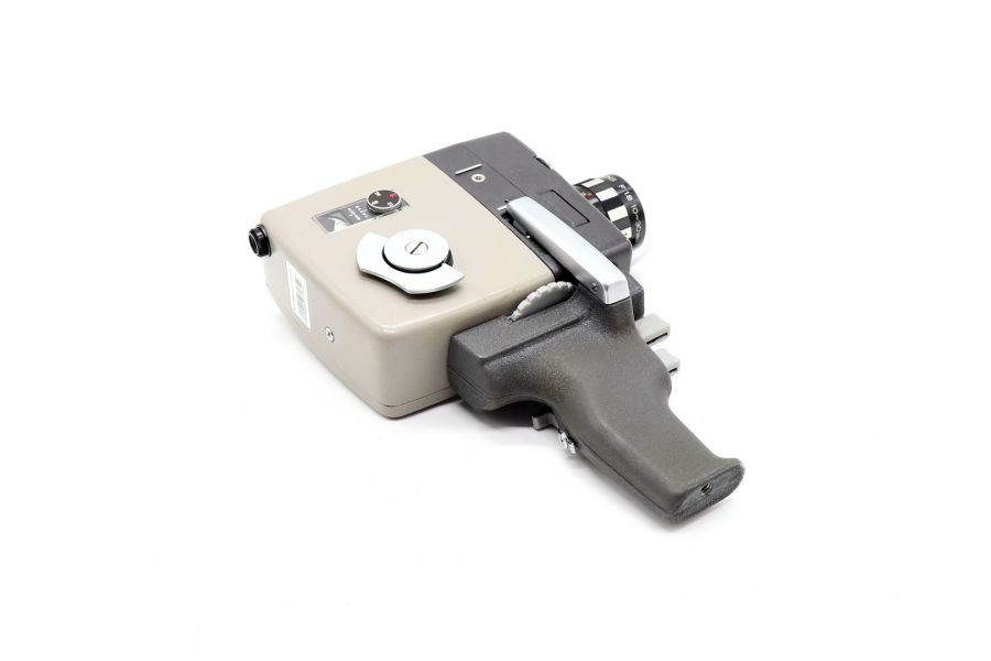 Кинокамера Elmo 8-SS