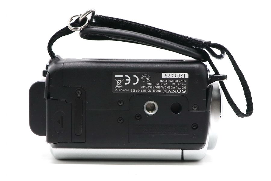 Видеокамера Sony DCR-SR47