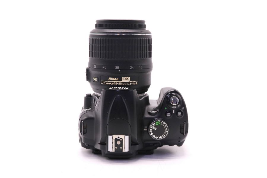 Фотокамера зеркальная Nikon D5000 kit (пробег 48100 кадров)