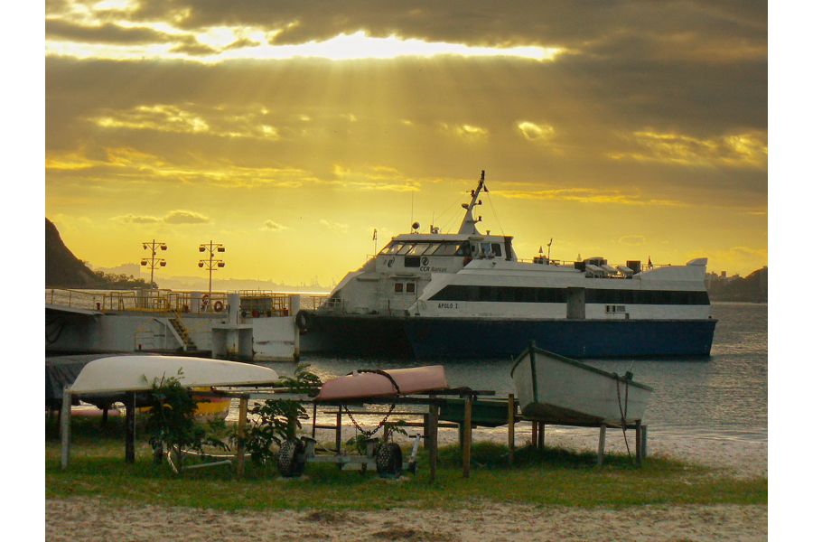 Panasonic Lumix DMC-LZ3 (Japan, 2005)