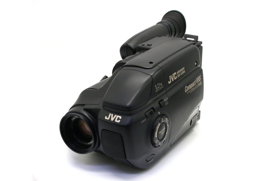 Видеокамера JVC GR-AX66 (Japan, 1995)