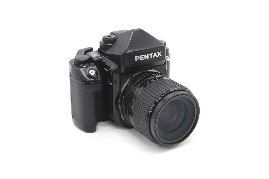 Pentax 67II kit (Japan, 2003)