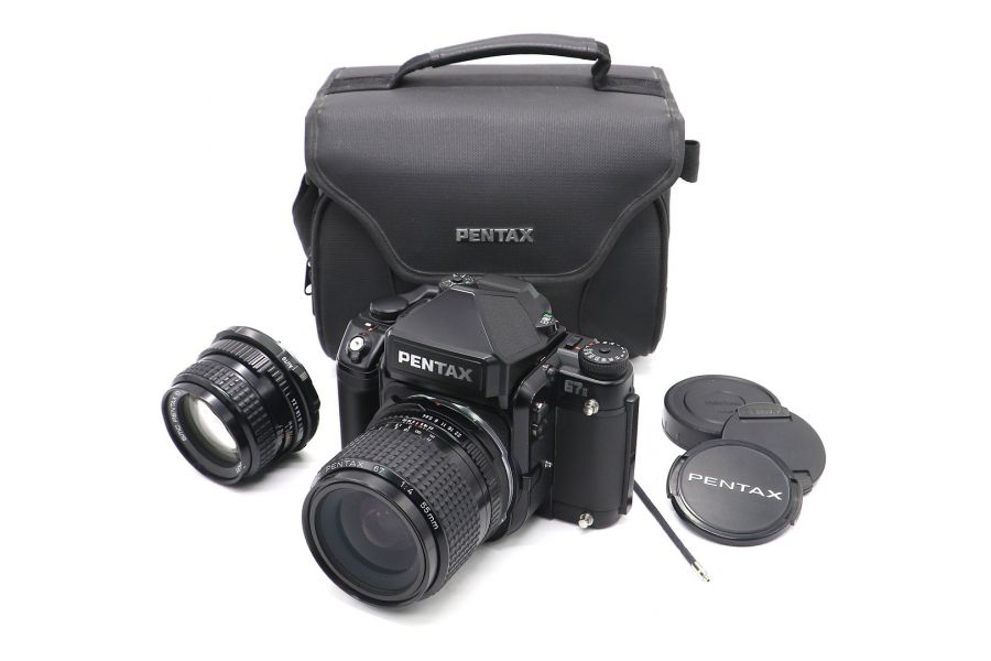 Pentax 67II kit (Japan, 2003)