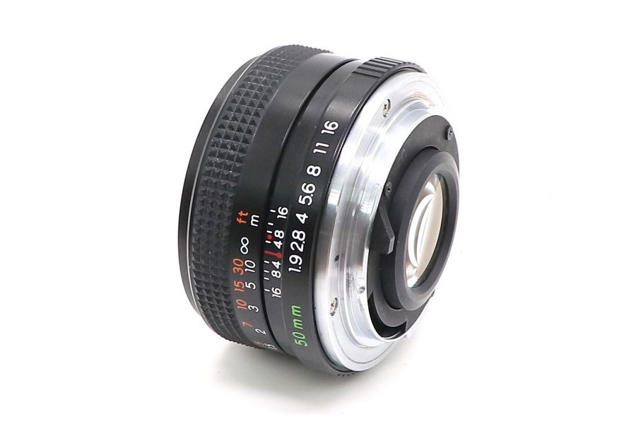 Объектив Yashica ML 50mm f/1.9 (Japan, 1985)