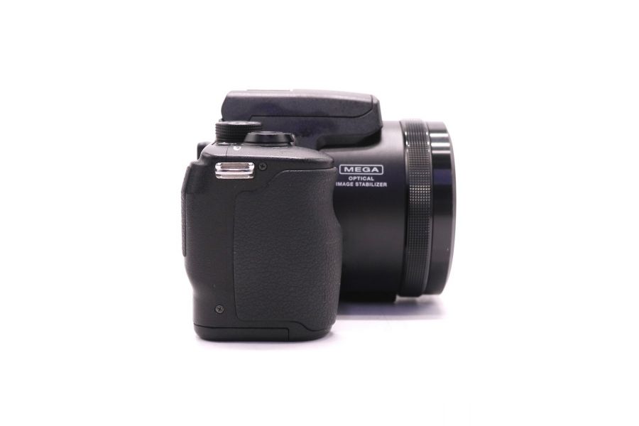 Фотокамера Panasonic Lumix DMC-FZ20 в упаковке