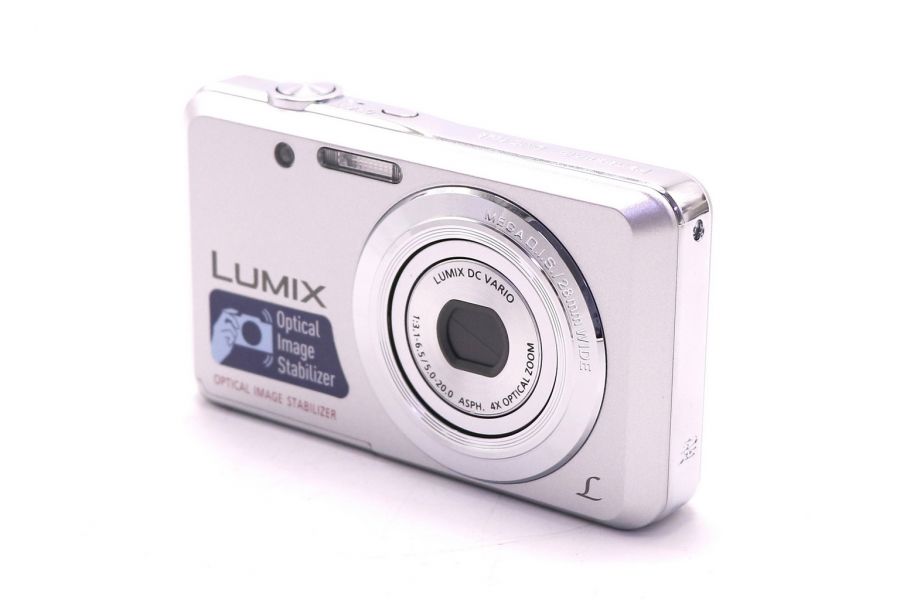 Фотокамера Panasonic Lumix DMC-FS28 в упаковке