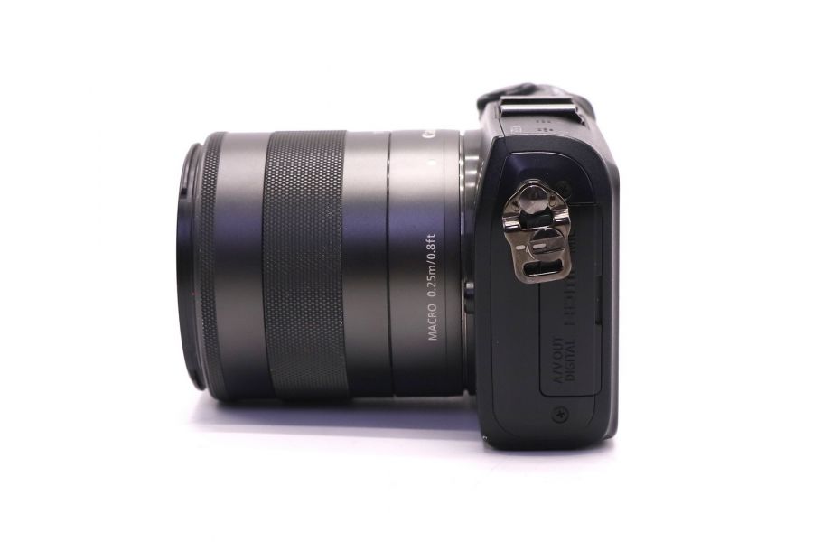 Canon EOS M kit  компактный цифровой фотоаппарат