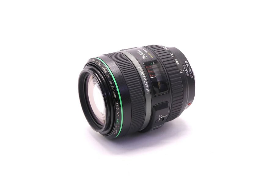 Canon EF 70-300mm f/4.5-5.6 DO IS USM (Japan, 2005)