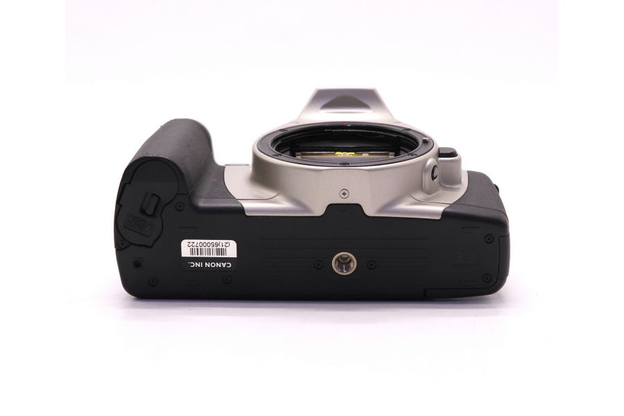 Зеркальный фотоаппарат Canon EOS 300 body в упаковке