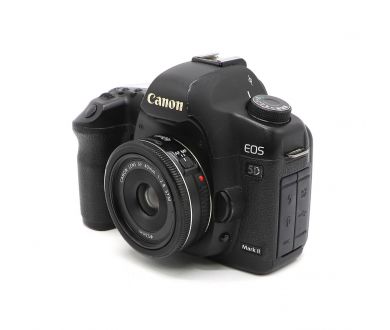 Canon EOS 5D Mark II kit EF 40mm f/2.8 STM