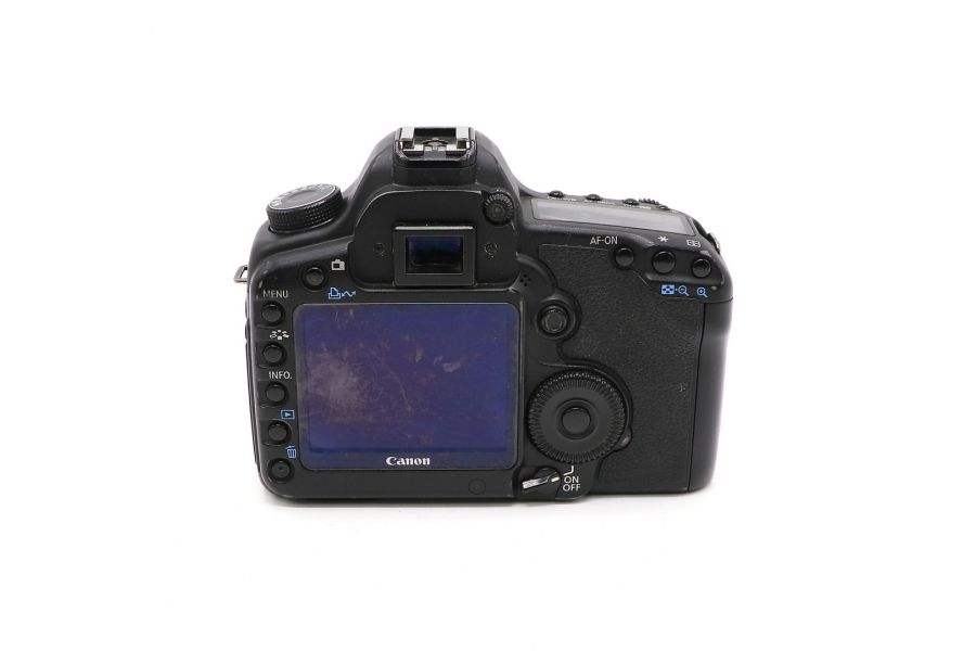 Canon EOS 5D Mark II kit EF 40mm f/2.8 STM