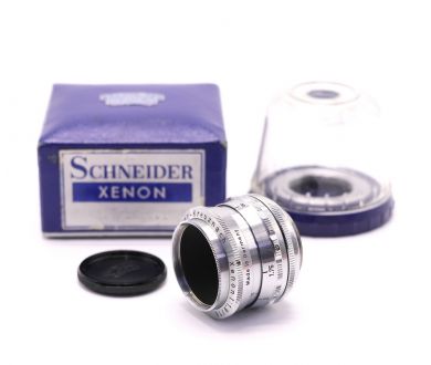 Schneider Xenon 16mm f/1.9 в упаковке