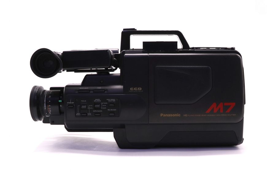 Видеокамера Panasonic NV-M7 профессиональная