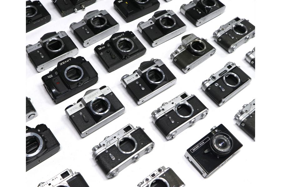 Фотоаппараты и прочие фототовары (31 штук) Комплект №1