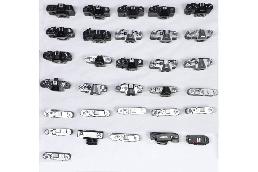 Фотоаппараты и прочие фототовары (31 штук) Комплект №1