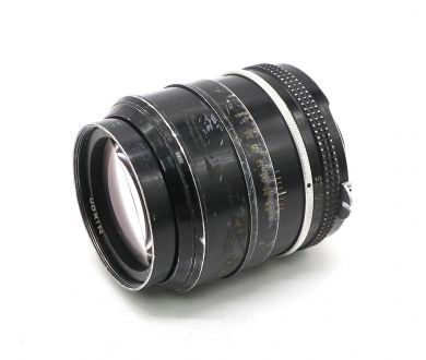 Nikon 105mm f2.5 Nikkor