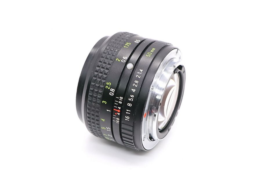 Ricoh XR Rikenon 50mm f/1.4