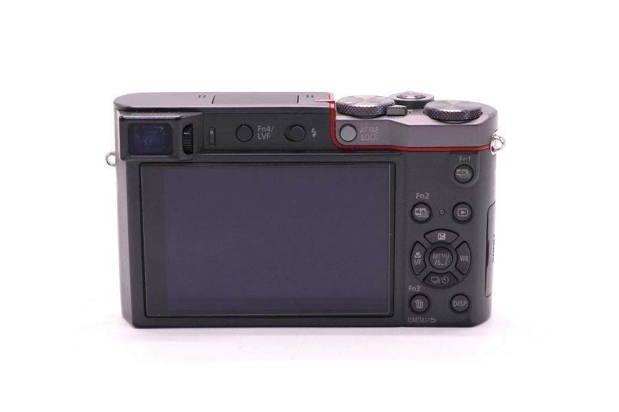 Panasonic Lumix DMC-TZ100 в упаковке
